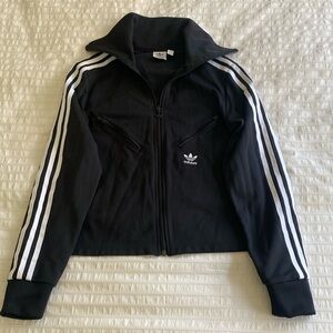 Adidas lightweight sport jacket